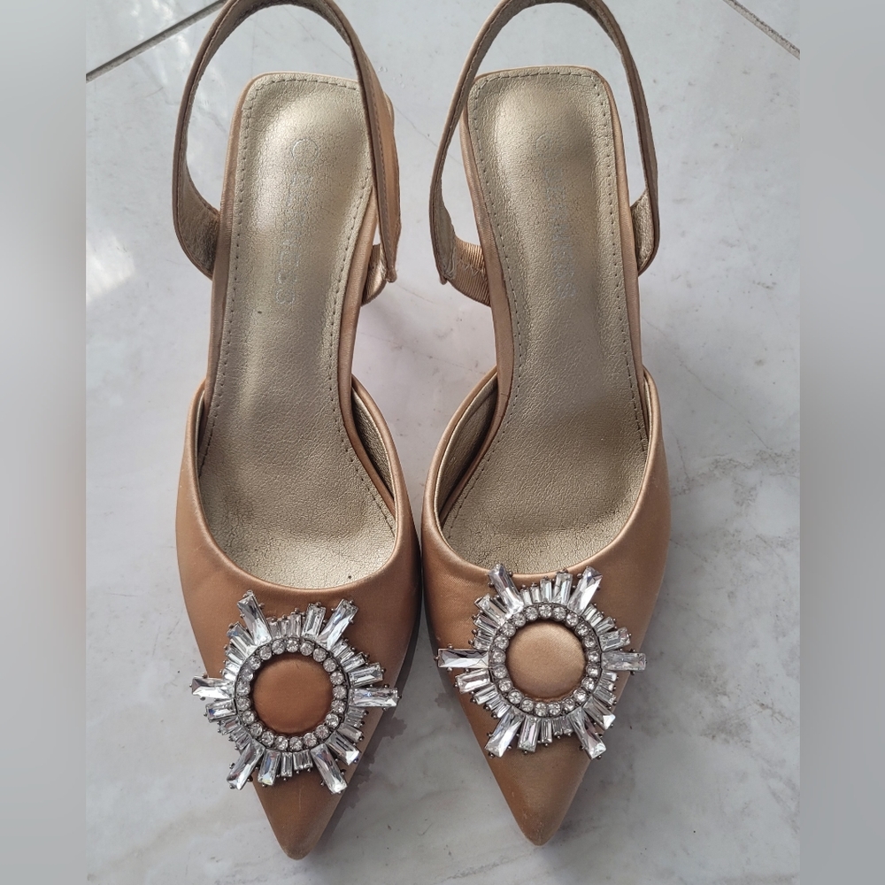 Women Pumps Rhinestone Sun Flower Shoes Satin Pointed Toe